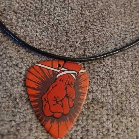 METALLICA ST. ANGER GUITAR PICK NECKLACE - Picture 1 of 1